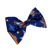 Load image into Gallery viewer, Bow Tie - Zoomies - FROG DOG CO.