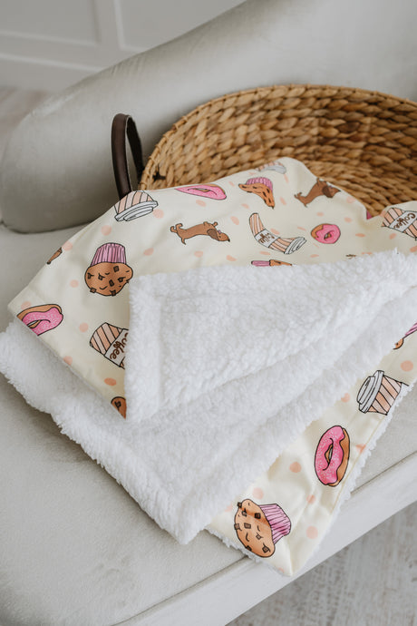 Fleece Blanket - Puppaccino - FROG DOG CO.