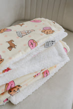 Load image into Gallery viewer, Fleece Blanket - Puppaccino - FROG DOG CO.