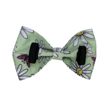 Load image into Gallery viewer, Bow Tie - Daisy Days - FROG DOG CO.